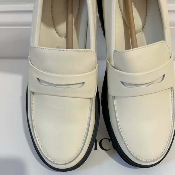 Quince Italian Leather Lug Sole Loafer Bone Cream Women's Sizes 7 and 8 NEW - Picture 8 of 12